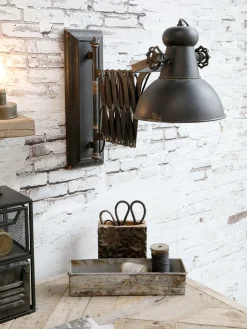 Ausziehbare Wandlampe Scherenlampe Industrial Dexter Metall Antik Finish