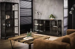 Industrial Sideboard Rift Gun Metall Glas 4türig Vitrine Used-Look