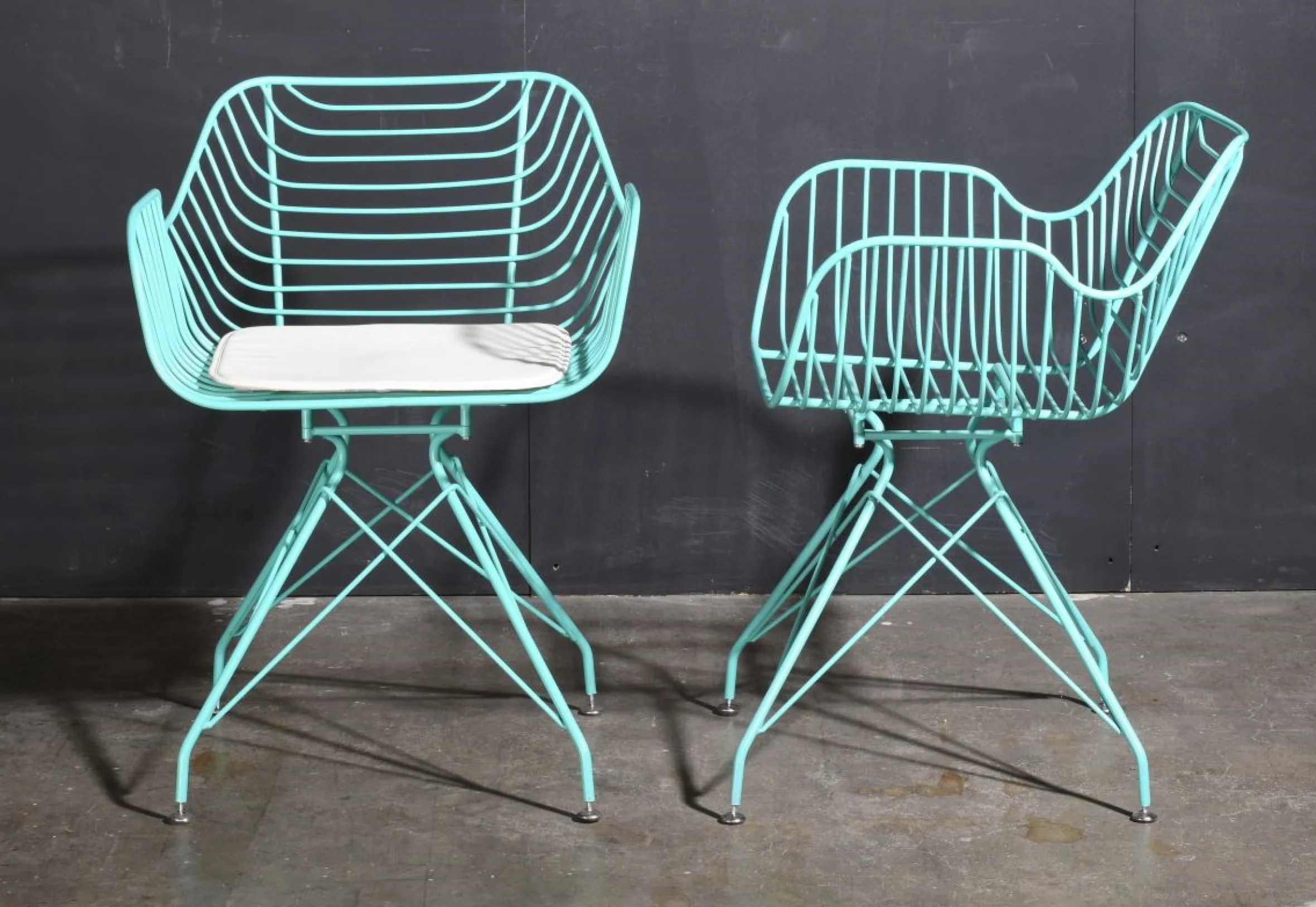 Metallstuhl Outdoor/Indoor Industrial Tulum Wire in türkis inkl. Kissen