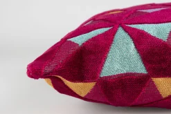 Retro Kissen Start The Fireworks in drei verschiedenen Farben