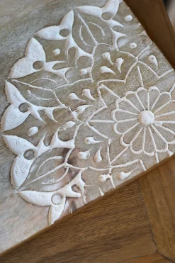 Schneidebrett Servierbrett Tapasbrett Tours Blume aus beständigem Akazienholz Geölt