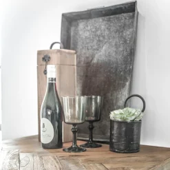 Vintage Metalltablett Tray mit zwei Griffen