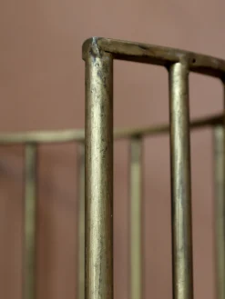 Vintage Regal Standregal Vincent Oval Antik Messing Finish